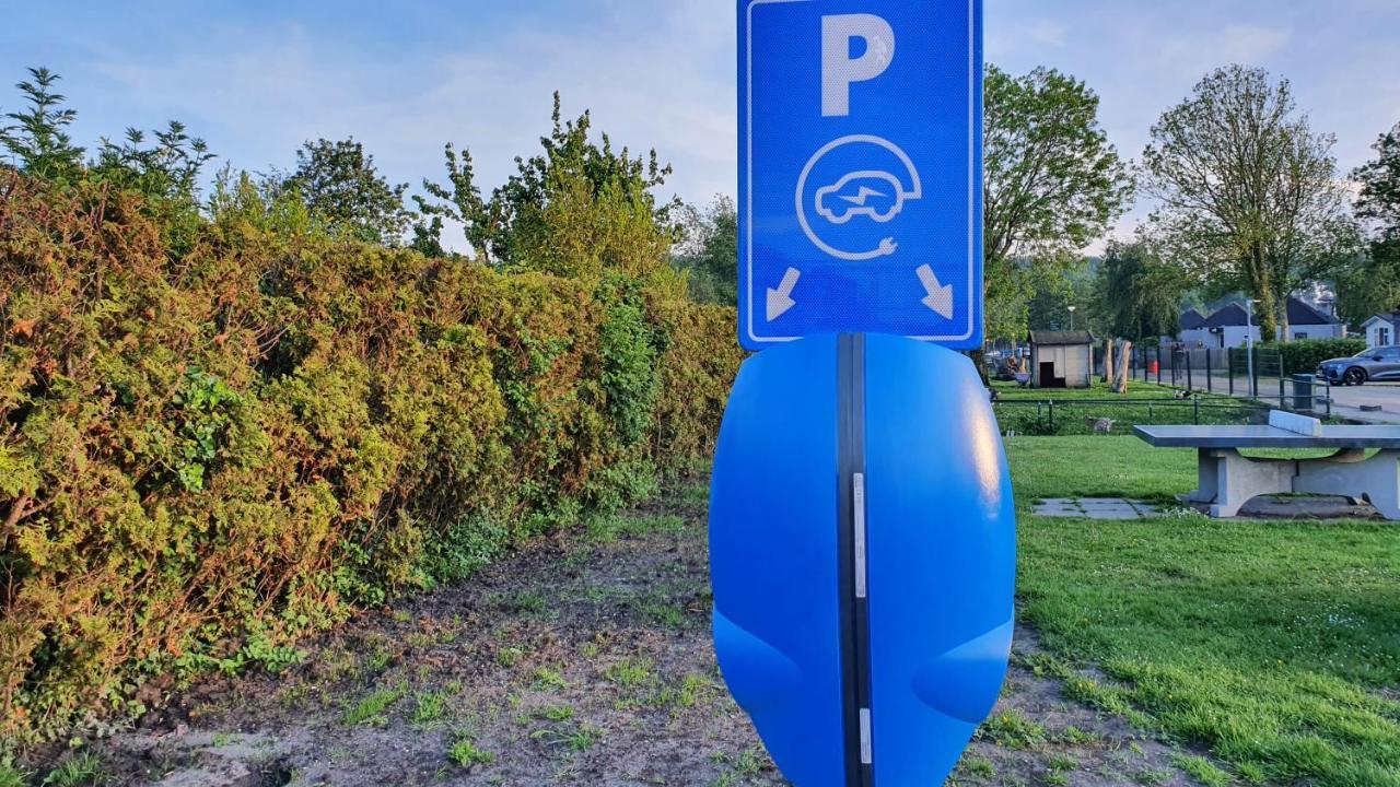 Luxe Vakantiebungalow Met Omheinde Tuin Voor Hond En Kinderen Dirkshorn 외부 사진